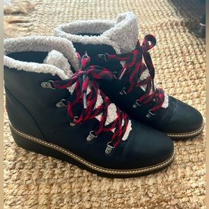 Dr. Scholls Wedge Bootie women’s size 8.5